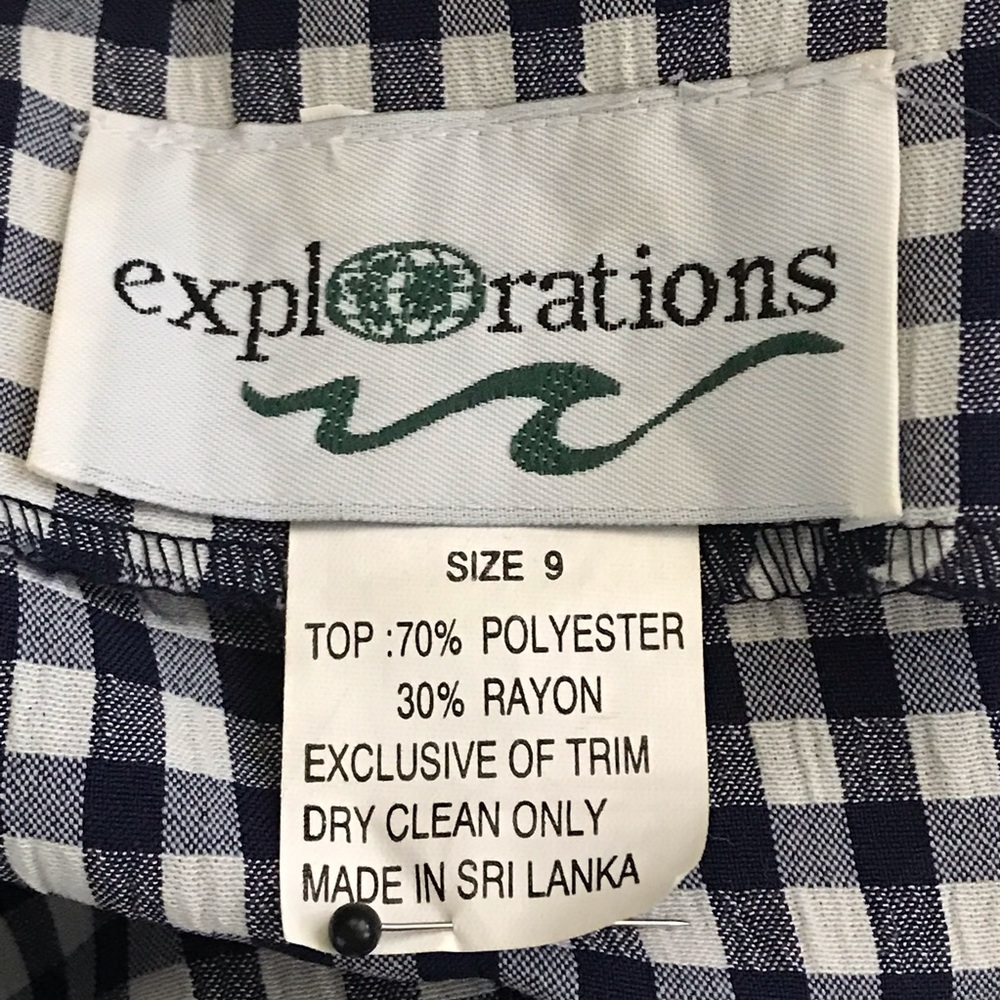 Vintage Crop Top Size 9.  A1-26 - Picture 5 of 5